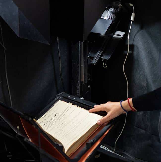 Beneficios de la Digitalización de Fondo Antiguo en Valencia